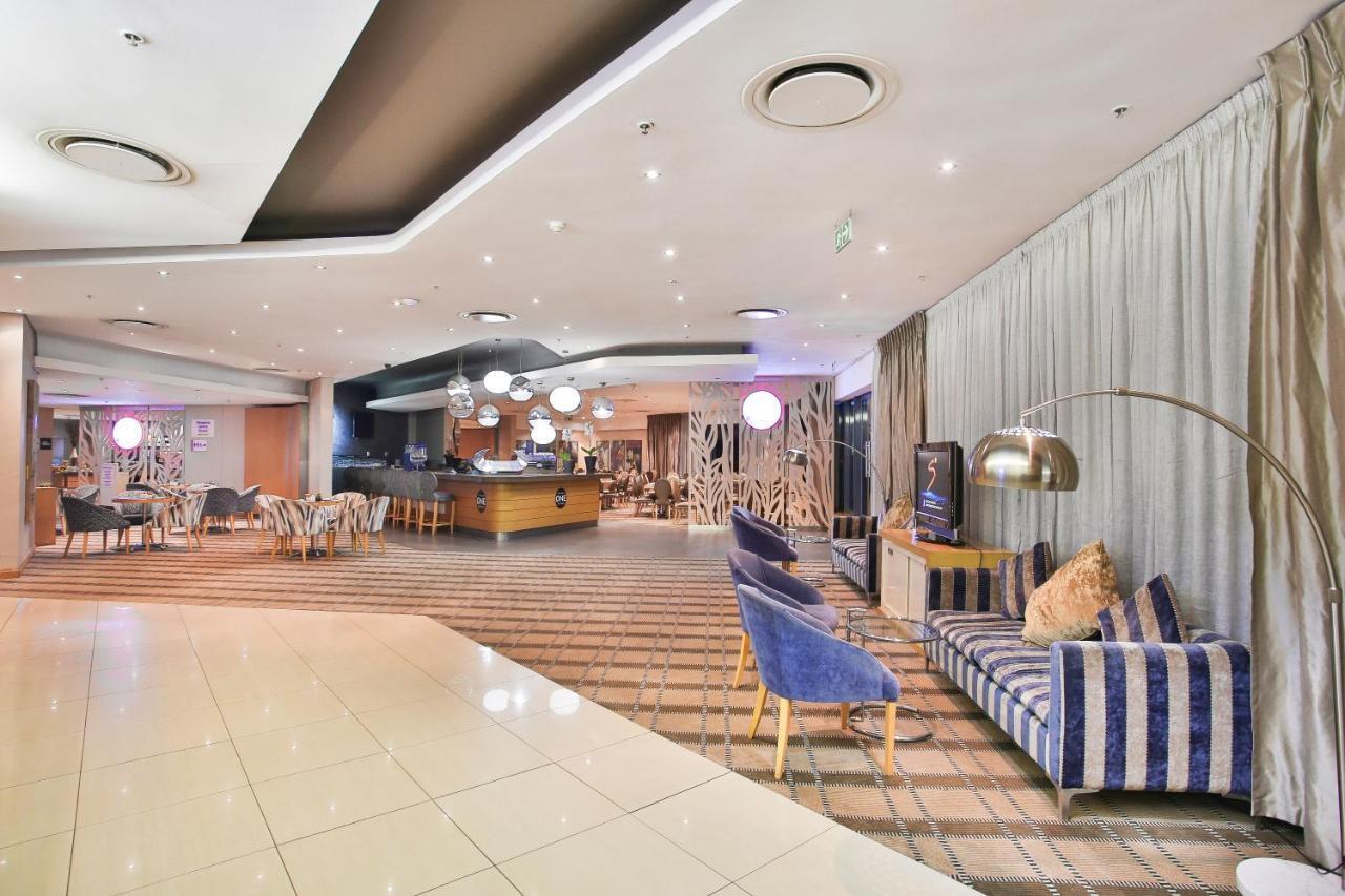 Rh Hotel Pretoria Bagian luar foto